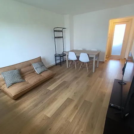 Spacieux Et Bien Equipe Hopitaux Facultes Apartamento