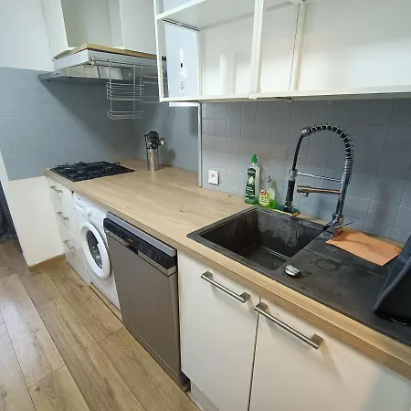 Spacieux Et Bien Equipe Hopitaux Facultes Apartamento *